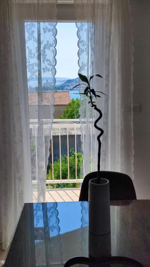 Apartman Jelena Podstrana Exterior foto