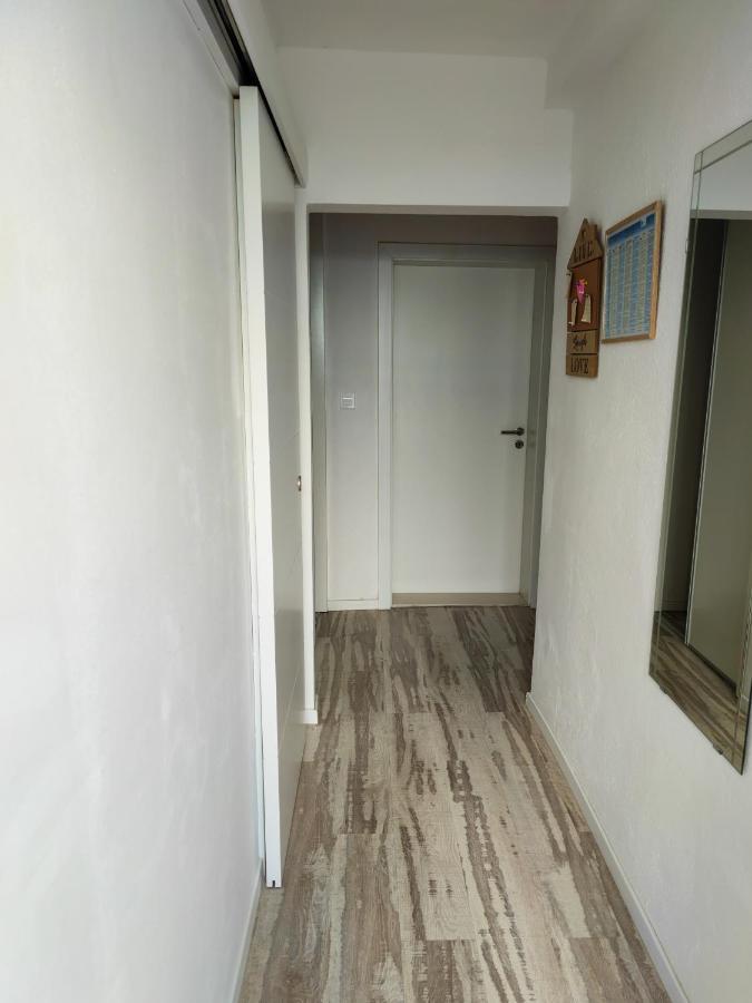 Apartman Jelena Podstrana Exterior foto